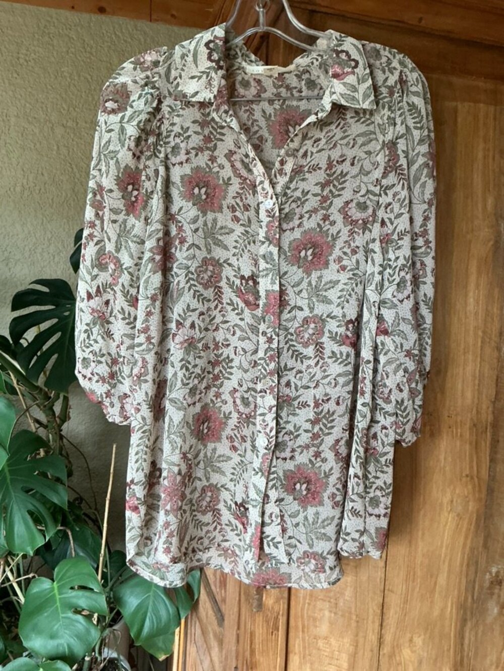 LOVESTITCH  Floral printed Semi Sheer Shirt with 3/4 sleeves  I Size M